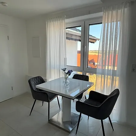 Gergert In Apartament