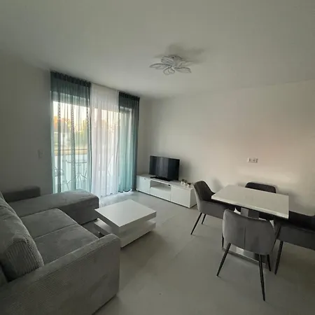 Gergert In Apartament