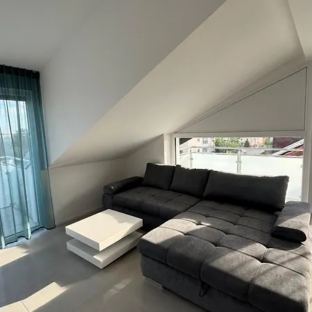 Gergert In Apartament *